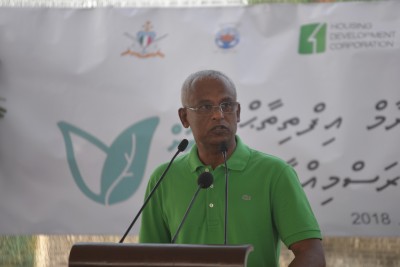 ކޮންމެ ރައްޔިތަކު ވެސް މަދުވެގެން ގަހެއް އިންދަން ވާނެ: ރައީސް