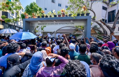 ހައުސިން އުވާލުން: "ހިލުންގަނޑަކުން" ސަލާމަތްވުންތަ؟