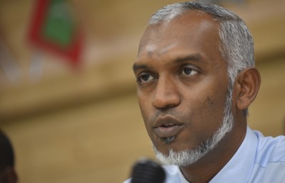 ނޫމަޑިއާ އެއްކޮޅަށް ދޮގުބަޔާނެއް ދިން ކަމަށް ތުހުމަތުކޮށް މުއިއްޒަށް ދައުވާކޮށްފި