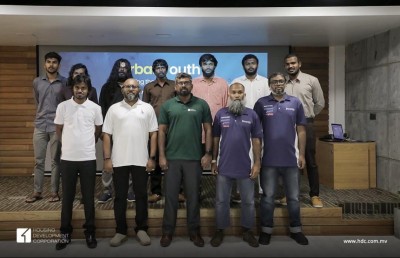 އެޗްޑީސީން ބޯޓިން ދާއިރާ އަށް 10 ޒުވާނުން ތަމްރީނު ކުރަނީ