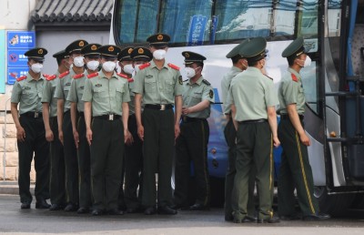 ކޭސްތައް އިތުރުވާތީ ޗައިނާގައި ދެ ވަނަ ރާޅެއްގެ ބިރު ބޮޑުވެއްޖެ