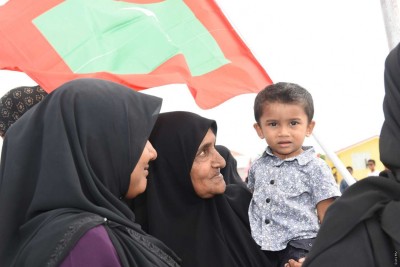 ދުވާފަރުގައި ދިރިއުޅޭ ރައްޔިތުންނަށް އެ ރަށުގެ ރަށްވެހިކަން ދިނުމަށް އެދިއްޖެ