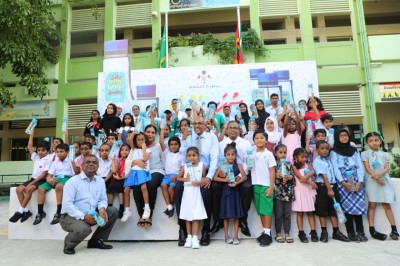 ސުޕަރ ފެންފުޅި ސްކޫލުތަކަށް ތައާރަފްކޮށްފި