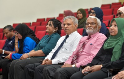 ފޮތް ލިޔުމާއި ރިސާޗު ހަދަން އެމްއެންޔޫ އިން 1.7 މިލިއަން ރުފިޔާގެ އެހީ ދޫކޮށްފި