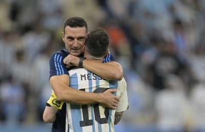 އާޖެންޓީނާ ކޯޗުގެ ޝުކުރު ބަންގްލަދޭޝް ރައްޔިތުންނަށް