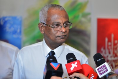 ތިން ސިޓީގެ ހިއްސާއާ އެކު ފެބްރުއަރީ މަހު އެސްއެމްއީ ބޭންކުގެ ހިދުމަތް ފަށާނެ: ރައީސް