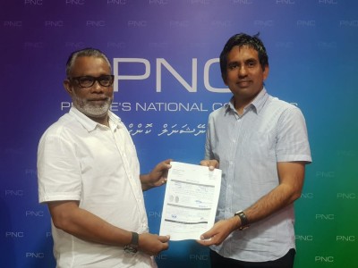 ސައީދު ޕީޕީއެމުން ވަކިވެ، ޕީއެންސީ އަށް ސޮއިކުރައްވައިފި