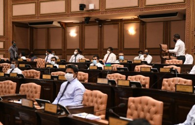 މުވައްޒަފަކަށް ކޮވިޑް ޖެހުނަސް މަޖިލީހުގެ މަސަައްކަތް ކުރިއަށް ގެންދާނެ