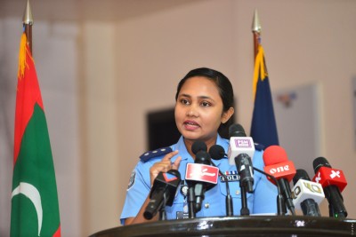 ދީނަށް ފާޑުކިޔާ މީހުންނަށާއި، އެފަދަ މީހުންނަށް ގެއްލުން ދޭން ގޮވާލާ މީހުންނަށް ފިޔަވަޅު އަޅަނީ