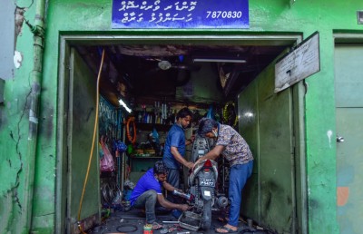 މާލޭގެ ހުރިހާ ބޮޑެތި ގަރާޖުތައް ހުޅުމާލެ އަށް ބަދަލުކުރަނީ
