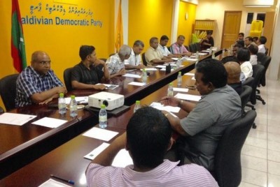 ލަތީފު ހުށަހެޅި އިސްލާހު ނަގަން ޖޭޕީން ބާރު އެޅުމަށް އެމްޑީޕީން ގޮވާލައިފި