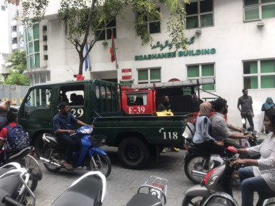 ހެލްތު މިނިސްޓްރީގައި މަދިރި ބޭސްފުޅިއެއް ލީކުވެ ސިފައިން ހަރަކާތްތެރި ވަނީ
