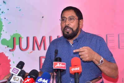 ބަރުލަމާނީ ނިޒާމް ގެންނަން އުޅެނީ ވަކި ބައެއްގެ ފައިދާ އަކަށް: ގާސިމް