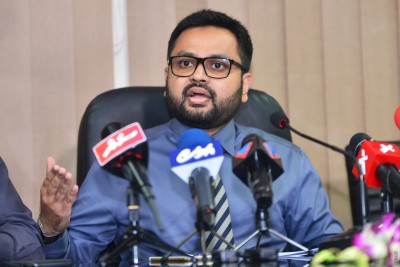 އިމިގްރޭޝަނުން ތަފާސް ހިސާބުތައް އާންމުކުރަން ފަށައިފި