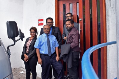 ސުއޫދަށް އެއްވެސް ކޯޓެއްގައި ދައުވާ ކުރެވޭނީ ޕީޖީއިން ދައުވާ އުފުލުމުން: ނަޝީދު