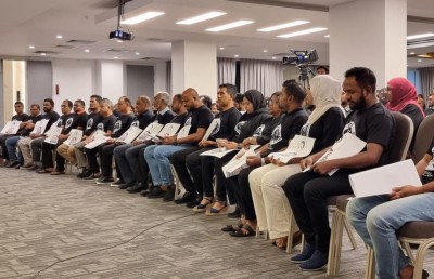 ޔާމީން މިނިވަންކޮށް، ރައީސްކަމަށް އިންތިހާބުކުރަން ސެނެޓުން ގަރާރެއް ފާސްކޮށްފި