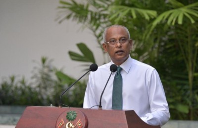 ބަރުލަމާނީ ނިޒާމާ މެދު ވިސްނަވާކަށް ރައީސަށް ވަގުތެއް ނެތް