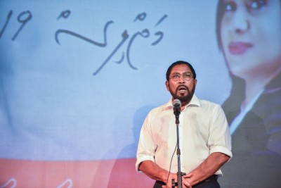 އަންހެނުންނަަށް މަޖިލީހުން ފުރުސަތު ދޭންޖެހޭ: ގާސިމް
