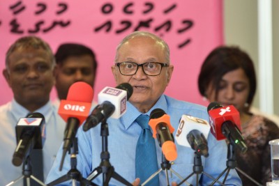 ޕާޓީތަކުން ވަކި ވަކިން މަޖިލީހަށް ވާދަ ކުރުމަކީ އެއްބަސްވުމާ ހިލާފުވުން: މައުމޫން