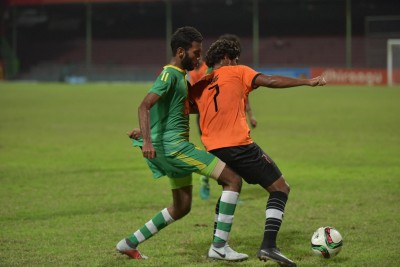 ހިތްދަތިގޮތަކަށް މާޒިޔާ ކަޓުވާލައި އީގަލްސް ސެމީއަށް