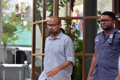 ޒިޔަތު ގޭބަންދަށް ބަދަލުކޮށްފި