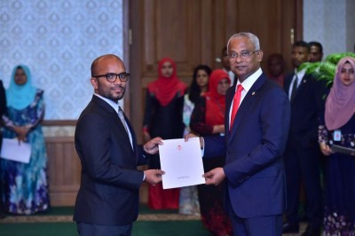 ދައުލަތުގެ ރިޒާވް އެއް ބިލިއަން ޑޮލަރަށް އިތުރު ކުރެވޭނެ: ރައީސް