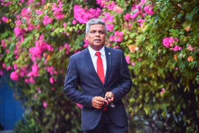 މަޖިލިސް އިންތިހާބުގައި ވާދަ ނުކުރައްވަން ރީކޯ މޫސަ ނިންމަވައިފި