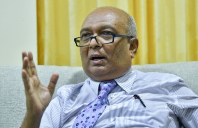 ދަރިވަރުންގެ އަހުލާގުގެ ބޮޑު މައްސަލައެއް، ބޮޑު ކަންބޮޑުވުމެއް!