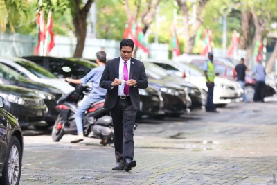 ރައީސް ޔާމީން ޖަލަށްލެވިދާނެ، ތަރައްގީގެ ފިކުރެއް ޖަލަށް ނުލެވޭނެ: ނިހާން