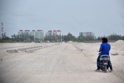 ހުޅުމާލޭގައި ހަދަމުންދާ އިމާރާތަކުން ވެއްޓި މީހަކު މަރުވެެއްޖެ