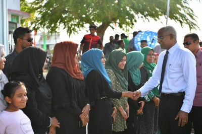 ތުއްތު ދަރިފުޅު ގޮވައިގެން އޮފީހުގައި އުޅެވޭނެ ގޮތް މަގުފަހިކޮށްދޭން ޖެހޭ: ރައީސް