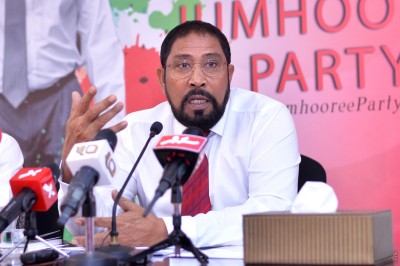 ވެރިކަމުގެ ފަސް އަހަރު މަޑެއް ނުކުރެވޭނެ ކަމަށް ރައީސް ނަޝިދު ވިދާޅުވި: ގާސިމް