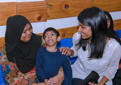 "ސްޕީޗް އެންޑް ހިއަރިން" ކޭމްޕެއް އައްޑޫ ސިޓީގައި ބާއްވައިފި