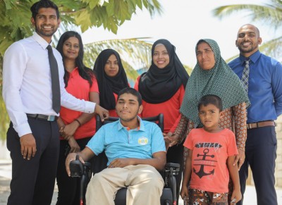 ހާއްސަ އެހީއަށް ބޭނުންވާ ހަތަރު މީހަކަށް ބީއެމްއެލްއިން ވީލްޗެއާ ހަދިޔާކޮށްފި