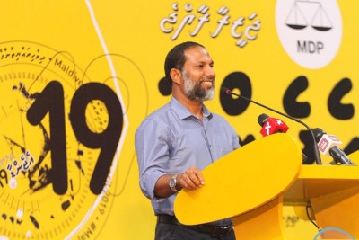 ވައުދުތައް ފުއްދޭނީ އަދާލަތަށް ވެސް މަޖިލީހުގައި ތަމްސީލުވެވިގެން: އިމްރާން