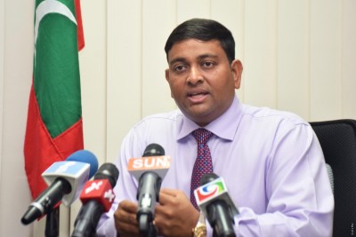 ރައްޔިތުންގެ ވައުދާ ހިލާފުވާ މެމްބަރުންގެ އިތުބާރު ނެތް ކަމުގެ ވޯޓެއް ނެގެންޖެހޭ: ޑރ. ޝައިނީ