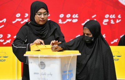 ރައީސް އެމްޑީޕީގެ ރިޔާސީ ޓިކެޓް ކަށަވަރު ކުރައްވައިފި