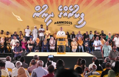 މިހާރު އޮތީ އެމްޑީޕީގެ ފިކުރާ ދުރު ސަރުކާރެއް: ނަޝީދު