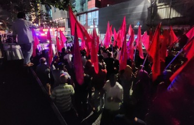 އިދިކޮޅުން ބޭއްވި މުޒާހަރާ ރޫޅާލައި، ބައެއް މީހުން ހައްޔަރުކޮށްފި