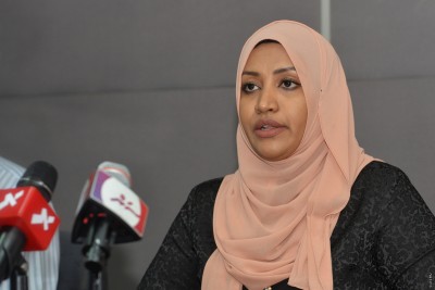 ކުލަޔަށް ނުބަލައި ގާބިލު ބޭފުޅުންނަށް ވޯޓު ދެއްވާ: ނަހުލާ