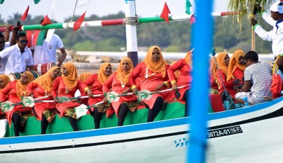 ތިން ރަށެއްގެ މީހުން އޭދަފުއްޓަށް ބަދަލުކުރިތާ 50 އަހަރު ފާހަގަކުރަން ގިނަ ހަރަކާތްތަކެއް