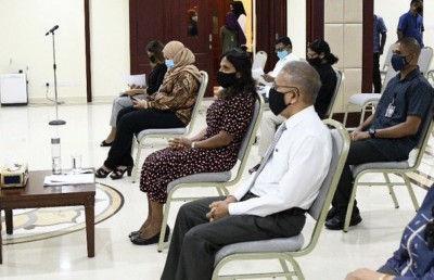 ތައުލީމުގެ ބިލަށް ދާއިރާގެ ތަޖުރިބާކާރުންގެ ގިނަ ޚިޔާލުތަކެއް