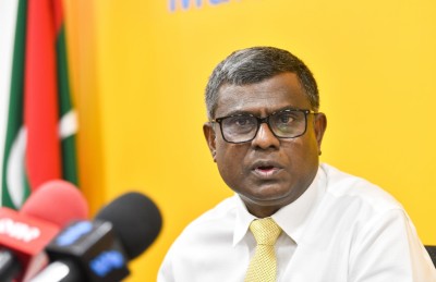 މެމްބަރެއްގެ ގޮތުގައި ހުންނަވައި ރައީސާ ދެކޮޅަށް ނަޝީދަށް ނުނިކުންނެވޭނެ!