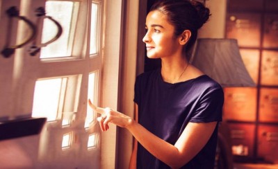 އާލިއާގެ އުފަންދުވަހު މުވައްޒަފުންނަށް ހަދިޔާގެ ގޮތުގައި ދިނީ ގެ!