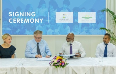 ފިންލެންޑްގެ އޯލޫ ޔުނިވަސިޓީން ދިވެހި ޓީޗަރުން ތަމްރީނުކުރަނީ