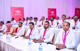 "ހޯޕް ކޮންފަރެންސް" ފަށަމުން މެމްބަރުން ދެއްކީ ޔާމީން ނޫން ކެންޑިޑޭޓަކު ބޭނުން ނުވާކަން