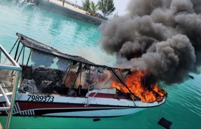ދިއްގަރުގައި ލޯންޗެއްގައި ރޯވެ ދެ މީހަކު ފިހިއްޖެ