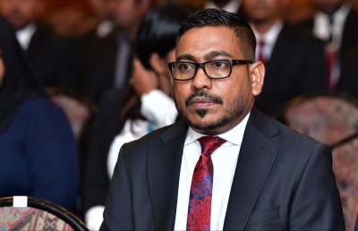 ފަނޑިޔާރު ޝުޖާއުގެ މައްސަލަތައް ބެލުމުގައި ޖޭއެސްސީ އިންސާފުވެރިއެއް ނޫން: އުޝާމް