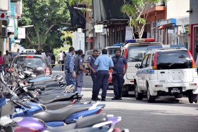 އަންހެނަކު ރޭޕް ކުރަން އުޅުނު މައްސަލައިގައި ފިލި އެކަކު ހައްޔަރު ކޮށްފި