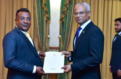 ސްޕެޝަލް އެންވޯއީގެ މަގާމުން ޖާބިރު ވަކިކުރަން ރައީސް ނުނިންމަވާ: ހޫދު